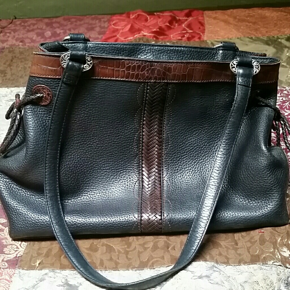 Brighton bag navy blue with brown trim